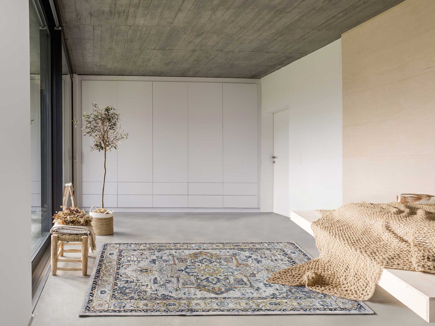 Moma Alfombra vintage Mabel 3841 gris ambiente