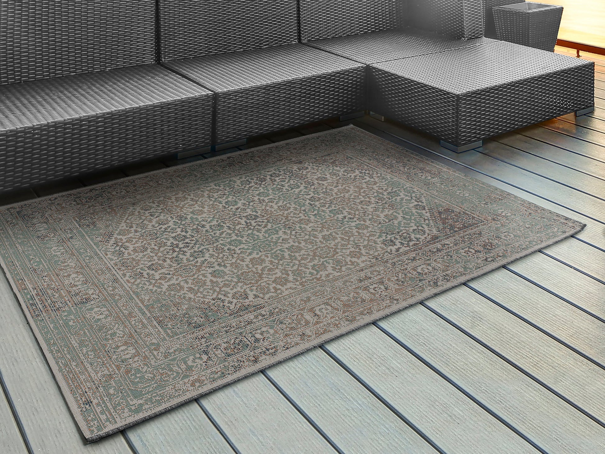 Moma Alfombra vintage Indoor-Outdoor Lucca 101 Multicolor ambiente zoom